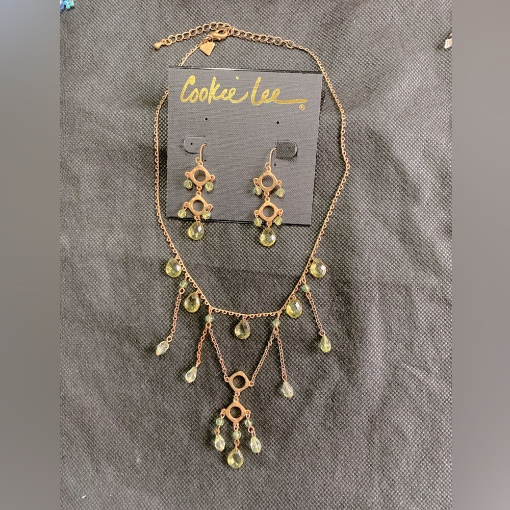 Cookie Lee Necklace & Earrings Set